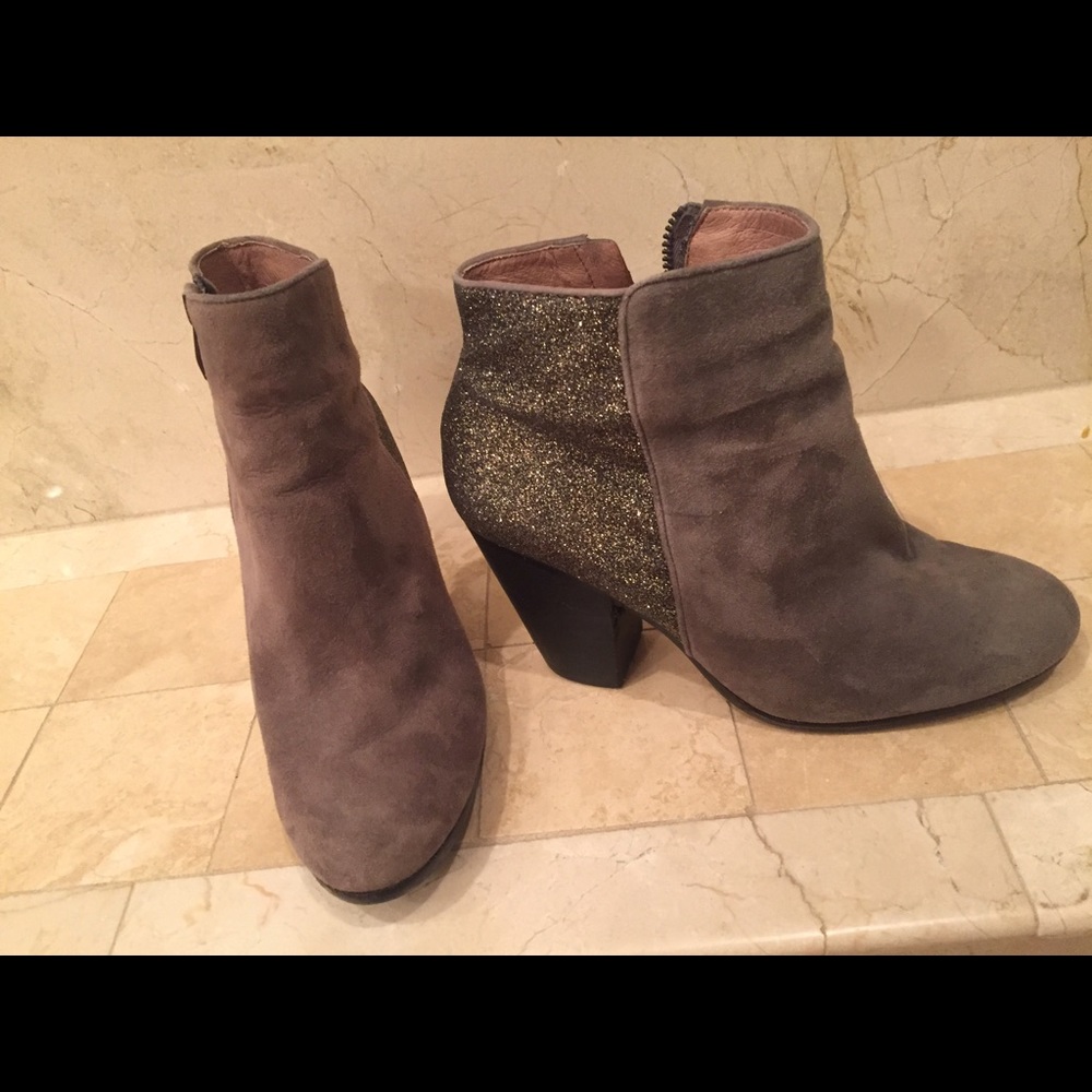 Vince Camuto Gray Booties